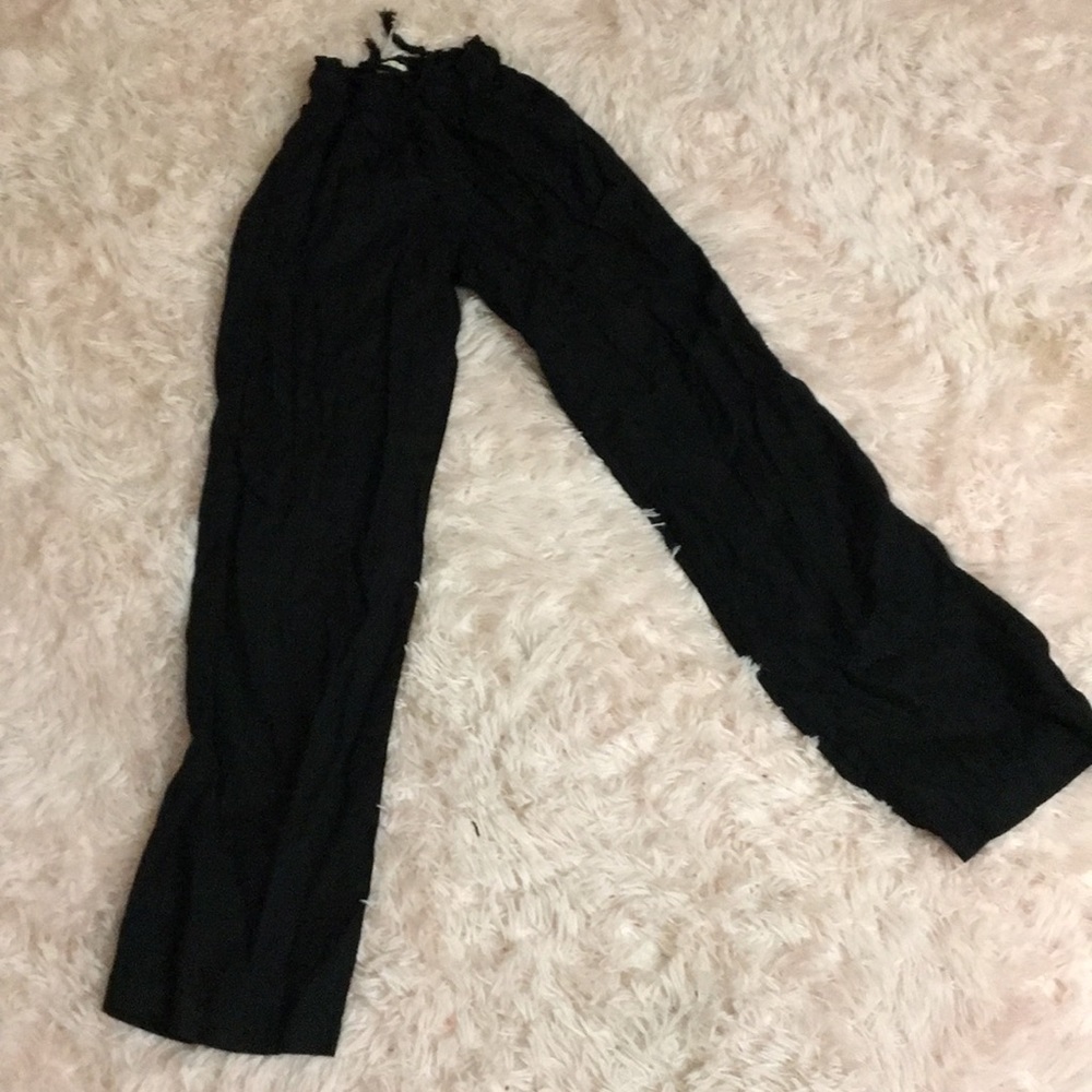 🎁 FREE in bundle - Black soft pants